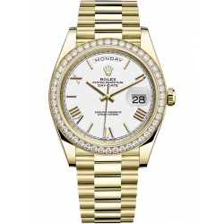 Rolex Day-Date 40 Yellow Gold Diamond Bezel Roman White Dial President Watch 228348RBR