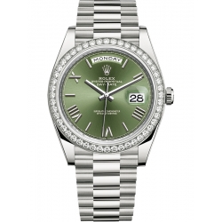 Rolex Day-Date 40 White Gold Diamond Bezel Olive Green Dial President Watch 228349RBR